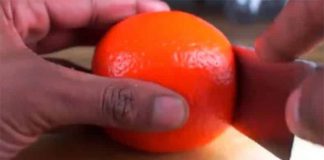 obieranie pomarańczy